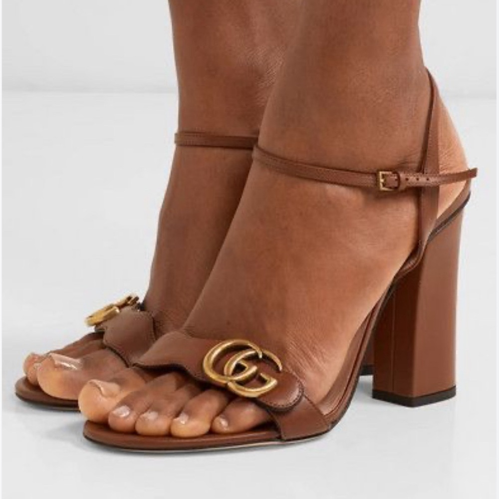 GUCCI Marmont Logo Leather Sandal